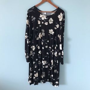 Long Sleeve Old Navy Black Flower Swing Tee Dress
